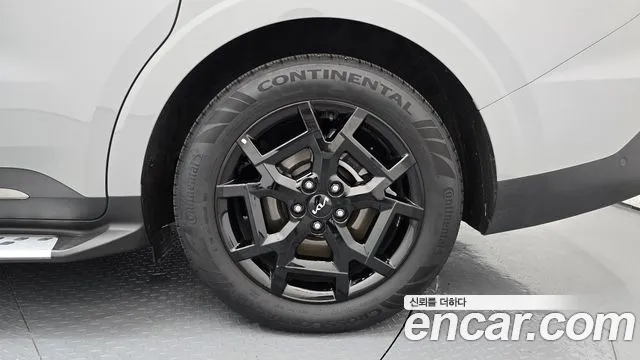 Kia Carnival 2024 thumb 6