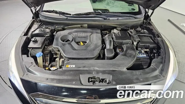Hyundai LF 2015 thumb 2