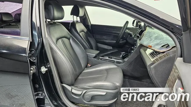 Hyundai LF 2015 thumb 12