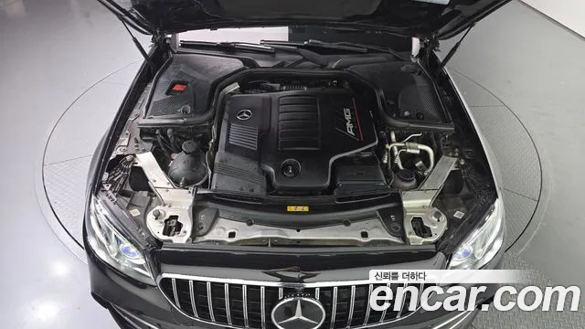 Mercedes-Benz E-Class 2019 thumb 8