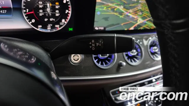 Mercedes-Benz E-Class 2019 thumb 6