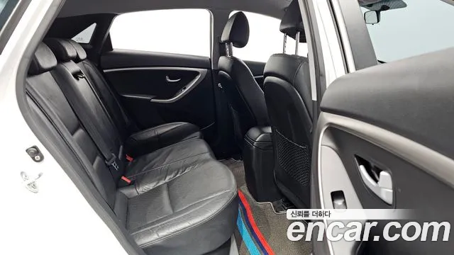 Hyundai i30 2013 thumb 6
