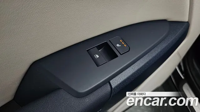 Kia Sportage 2025 thumb 2