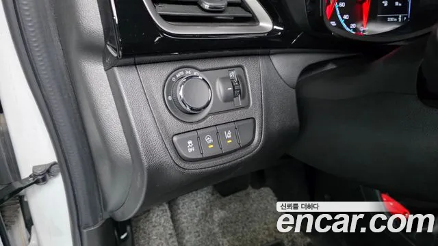 Chevrolet Spark 2022 thumb 6