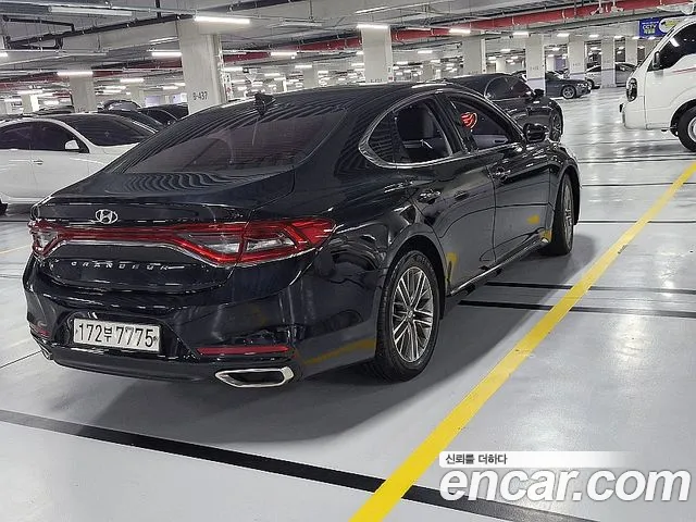 Hyundai Grandeur 2017 thumb 7