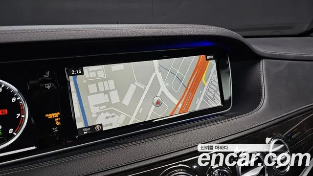 Mercedes-Benz S-Class 2015 thumb 9
