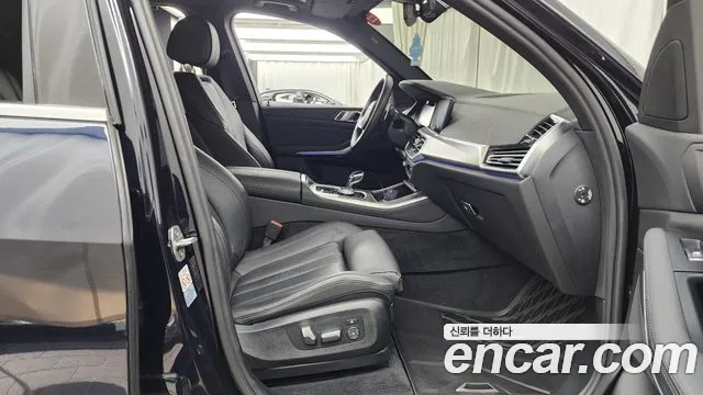 BMW X5 2021 thumb 6