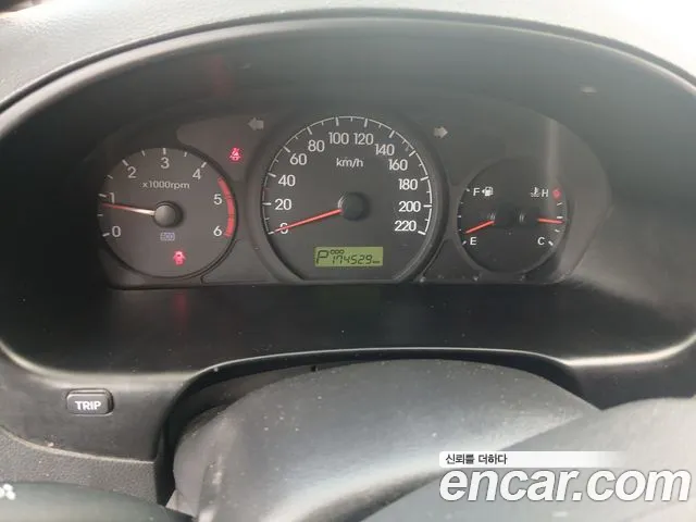 Hyundai Staria 2014 thumb 12