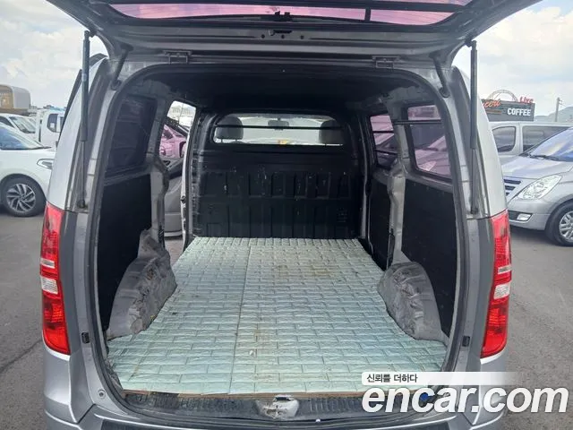 Hyundai Staria 2014 thumb 2