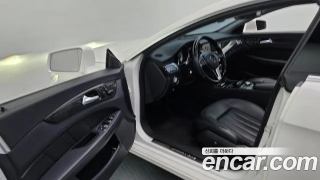 Mercedes-Benz CLS 2012 thumb 6