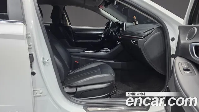 Hyundai Sonata 2021 thumb 12