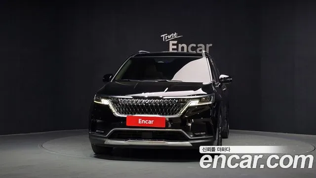 Kia Carnival 2021 thumb 3