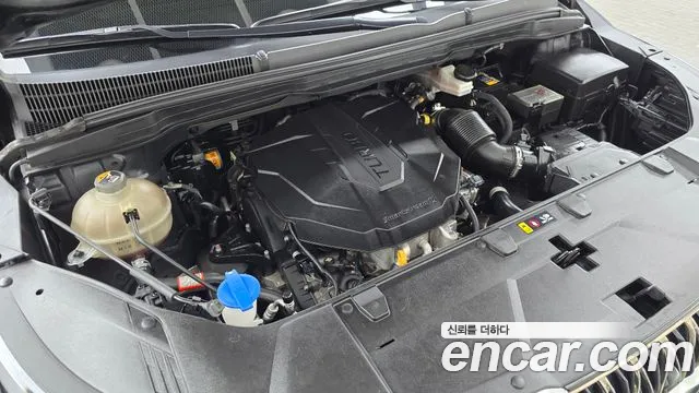 Kia Carnival 2021 thumb 6