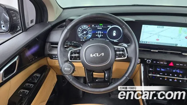 Kia Carnival 2021 thumb 2