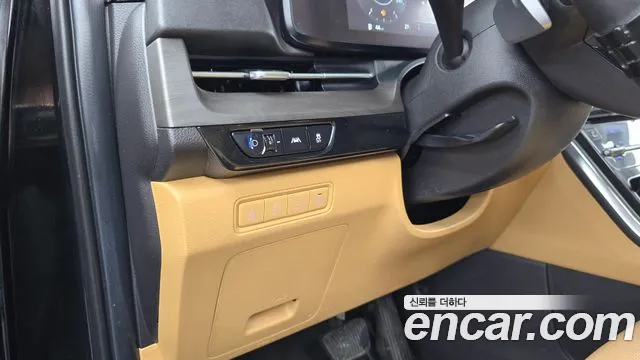 Kia Carnival 2021 thumb 8