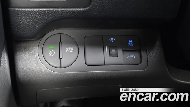 Hyundai Staria 2018 thumb 6