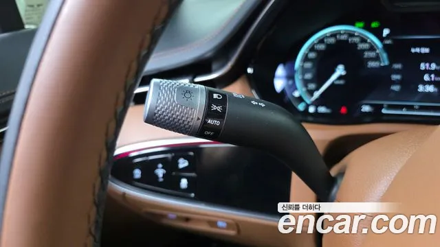 Genesis GV70 2024 thumb 11