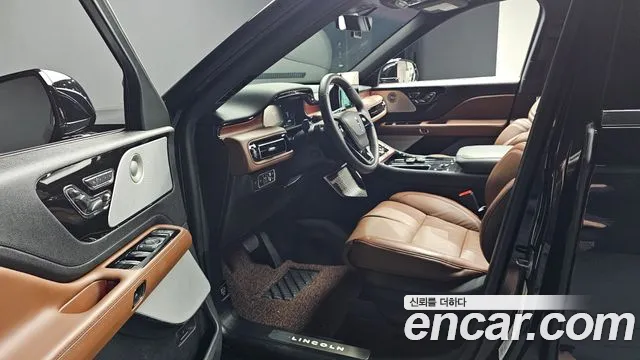 Lincoln Aviator 2023 thumb 4