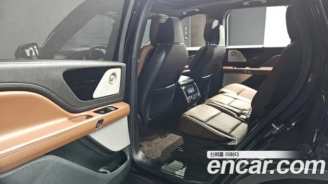 Lincoln Aviator 2023 thumb 8
