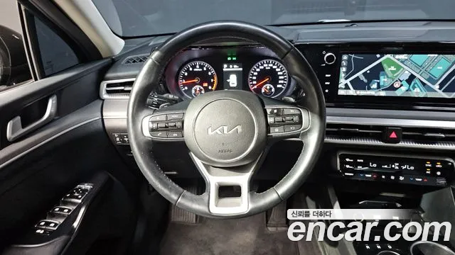 Kia K5 2023 thumb 3