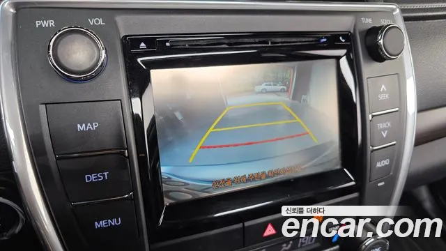 Toyota Camry 2017 thumb 4