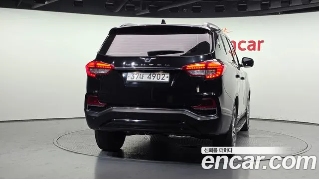 KGM Rexton 2019 thumb 12