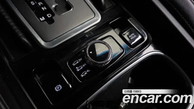 KGM Rexton 2019 thumb 5