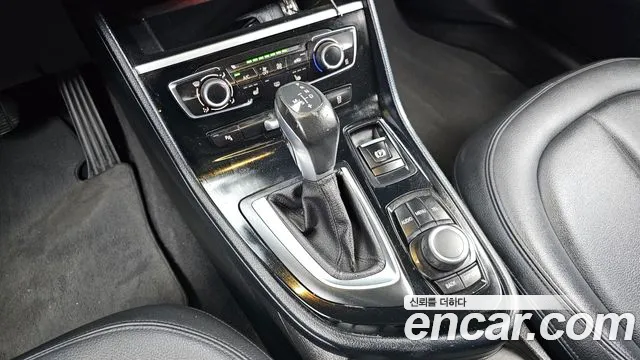 BMW 2 серии Active Tourer 2015 thumb 2