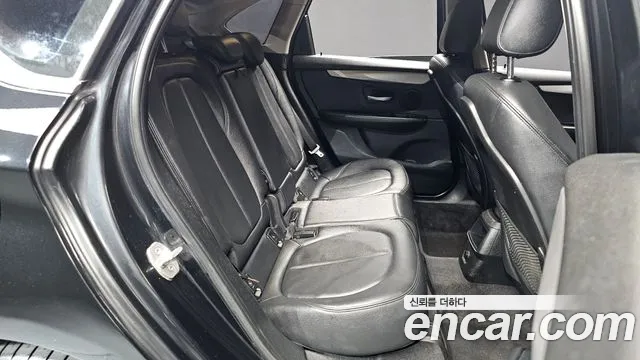 BMW 2 серии Active Tourer 2015 thumb 9