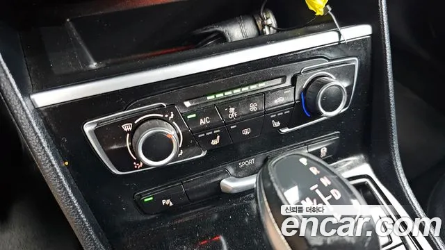 BMW 2 серии Active Tourer 2015 thumb 4