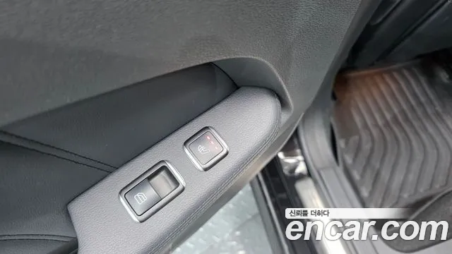 Mercedes-Benz E-Class 2011 thumb 10