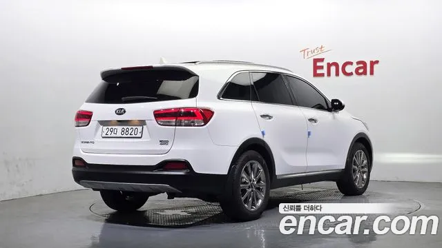 Kia Sorento 2016 thumb 4