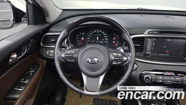 Kia Sorento 2016 thumb 12