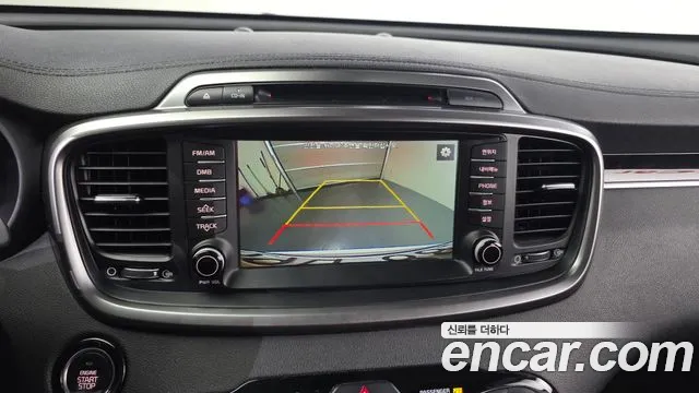 Kia Sorento 2016 thumb 6