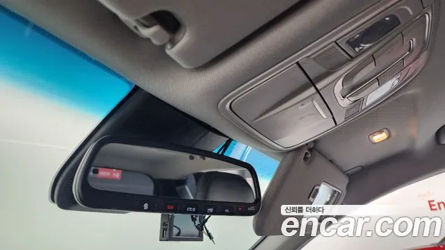 Hyundai Santa Fe 2019 thumb 7
