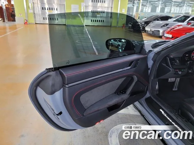 Porsche 911 2023 thumb 10