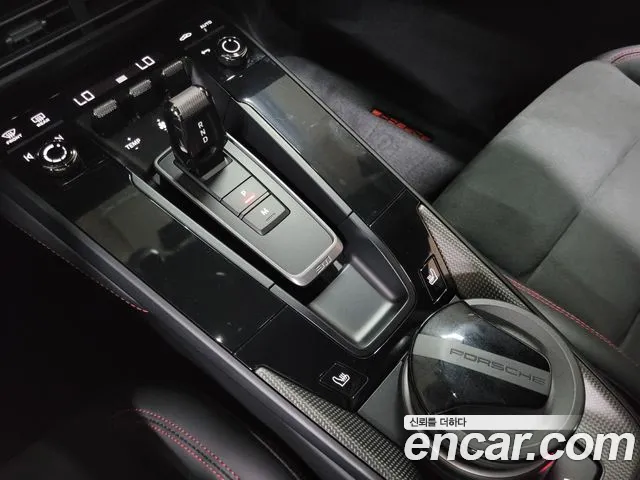 Porsche 911 2023 thumb 5