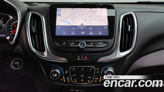 Chevrolet Equinox 2022 thumb 2