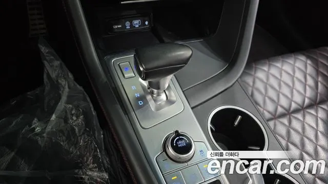Genesis G70 2018 thumb 10