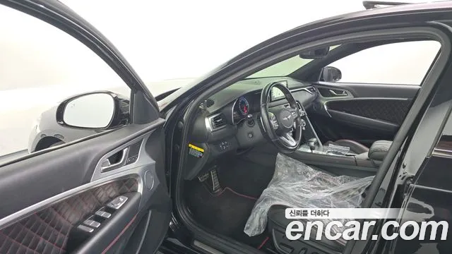 Genesis G70 2018 thumb 5