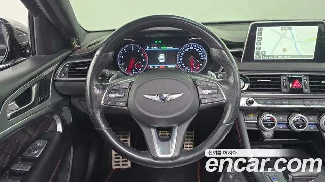 Genesis G70 2018 thumb 9