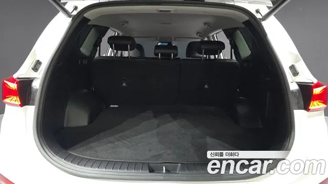 Hyundai Santa Fe 2020 thumb 3