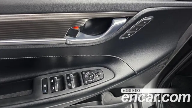 Hyundai Grandeur 2017 thumb 8