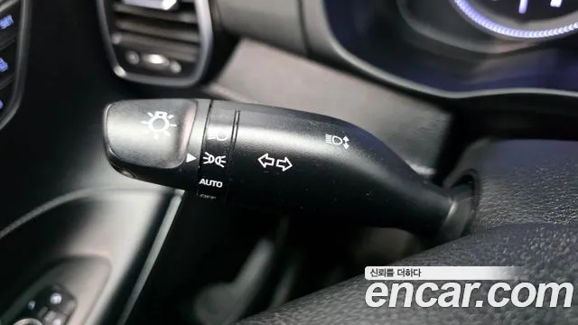 Hyundai Grandeur 2017 thumb 4