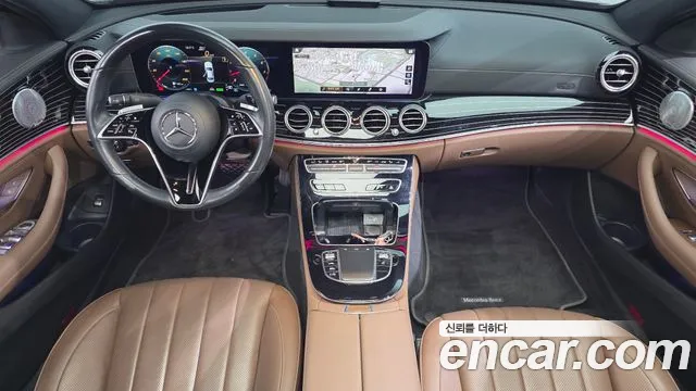 Mercedes-Benz E-Class 2021 thumb 12