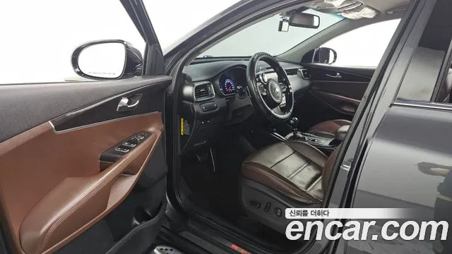 Kia Sorento 2017 thumb 11