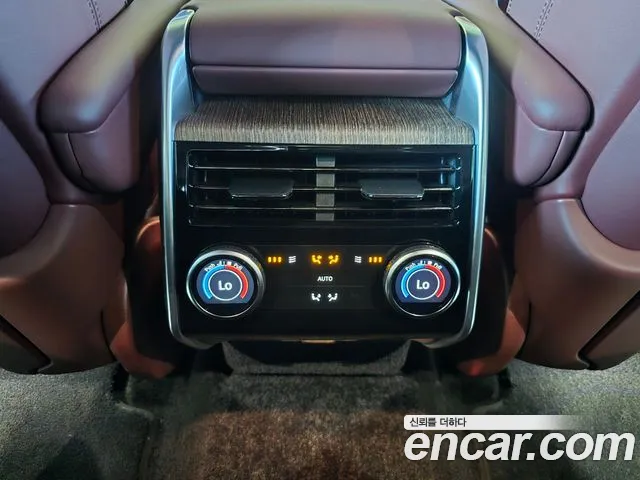 Land Rover Range Rover 2025 thumb 6
