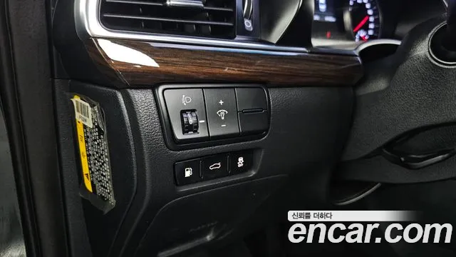 Kia K7 2018 thumb 4