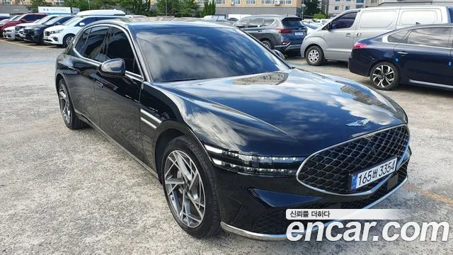 Genesis G90 2022 thumb 5