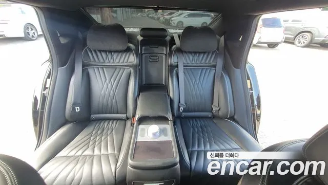 Genesis G90 2022 thumb 10